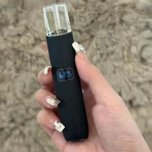 ILLA哩啞一代皮革主機